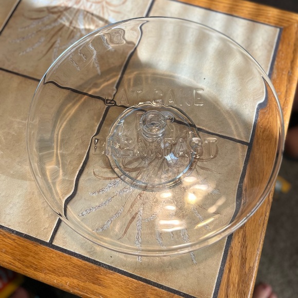 Kate Spade “Eat Cake for Breakfast” Cake Stand - Picture 1 of 6